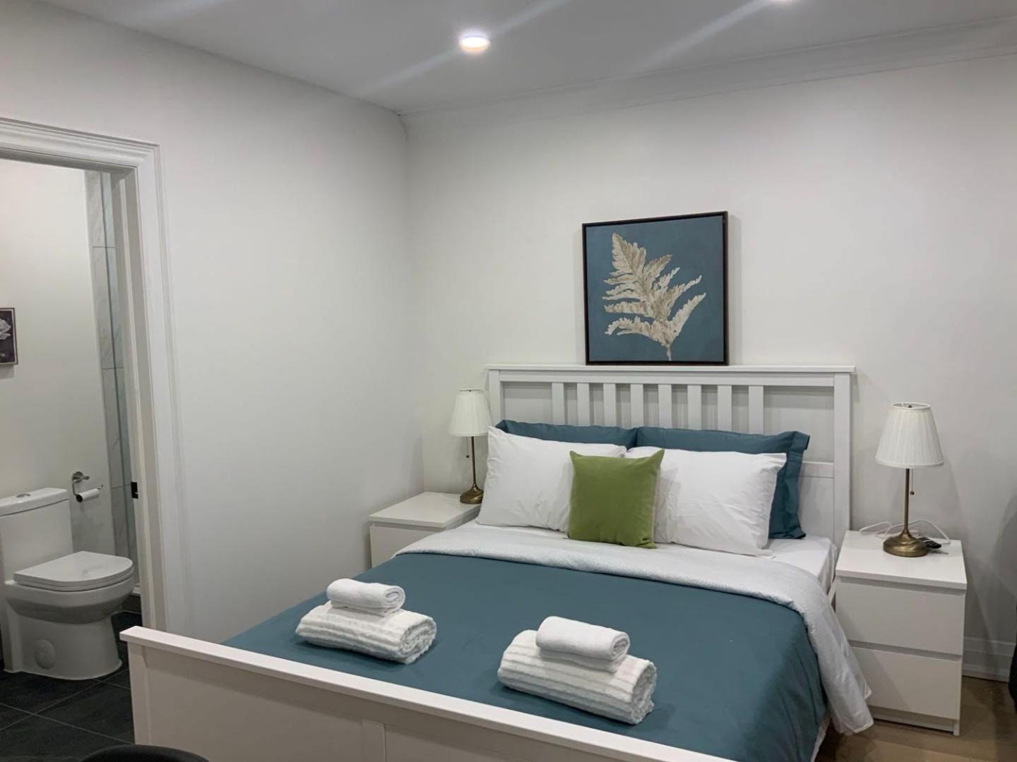 Leaside Garden Guesthouse Toronto Esterno foto